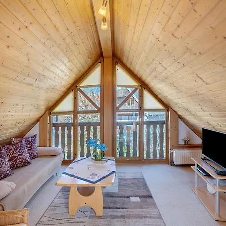 Haus Hoelltalblick * Schoenwald im Schwarzwald