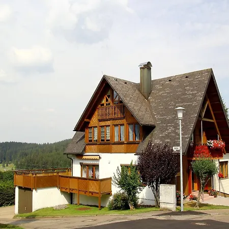 Appartement Haus Hoelltalblick