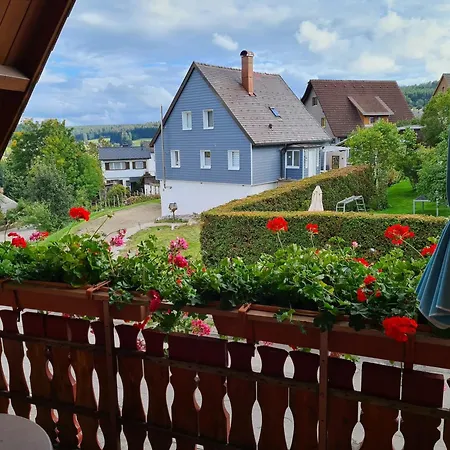 Haus Hoelltalblick *